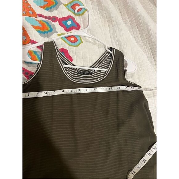 B Collection by Bobeau green overlay v back and white striped size Small - Picture 5 of 6